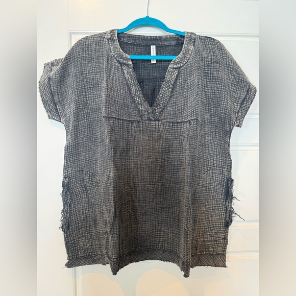 Zenana Tops - Zenana Size L Gauze Rolled Sleeve Tunic